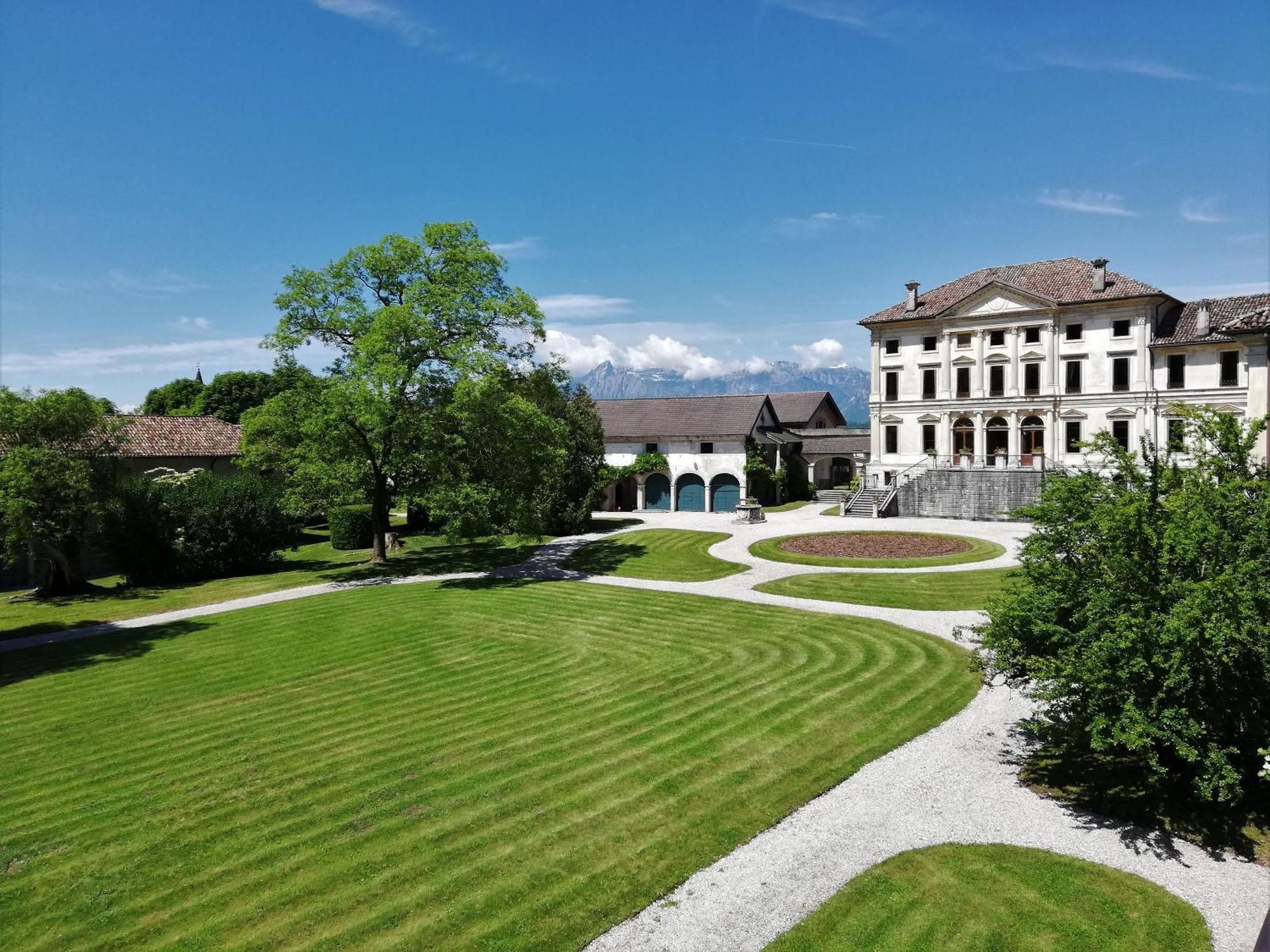 Vakantieboerderij Di Modolo - Cortile Della Latteria