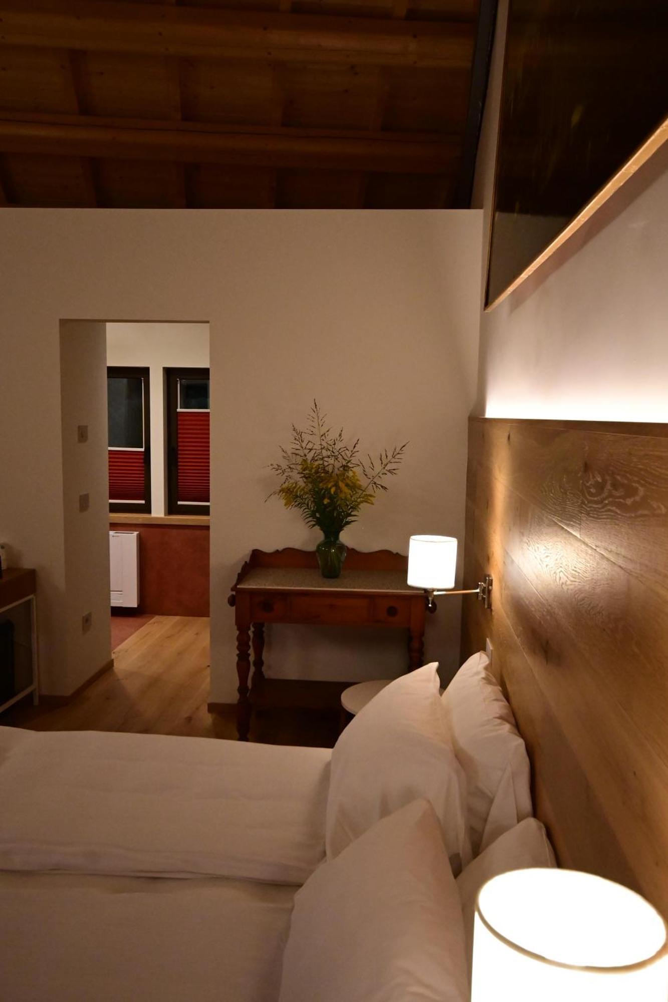 Vakantieboerderij Di Modolo - Cortile Della Latteria Belluno
